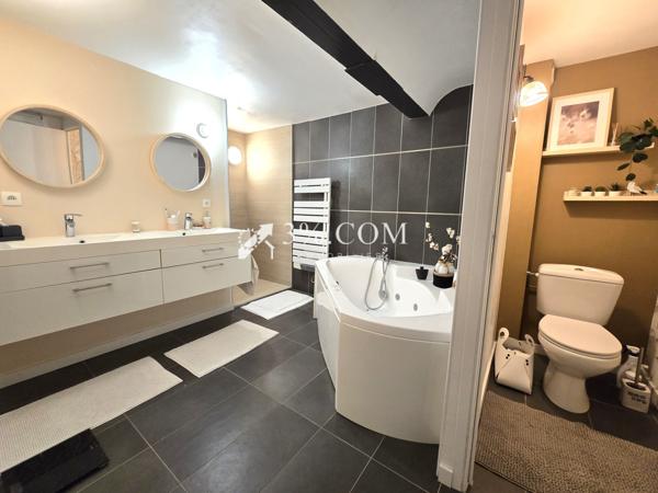 Loft 5 pièce(s) 3 chambre(s) 144 m²