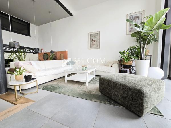 Loft 5 pièce(s) 3 chambre(s) 144 m²