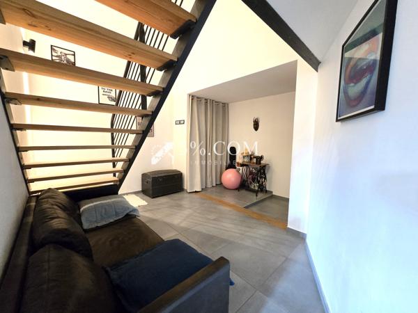 Loft 5 pièce(s) 3 chambre(s) 144 m²