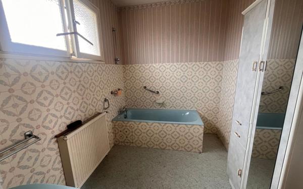 Maison à vendre    3 pièces •  Châtellerault