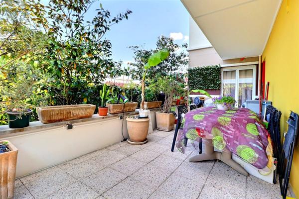 Appartement 5 pièces de 96m2 avec terrasse de 28m2