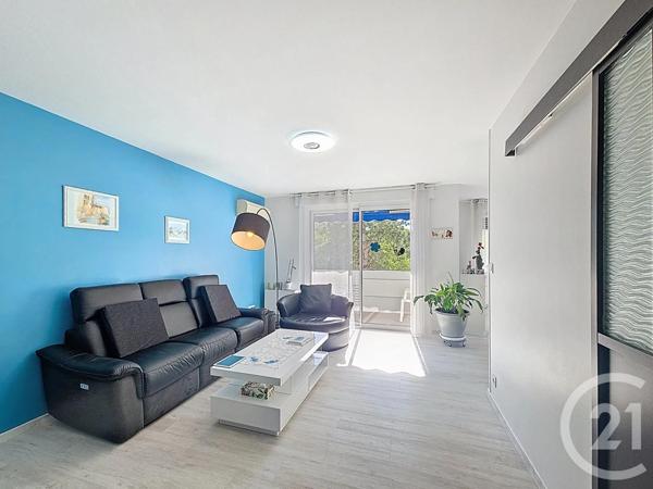 Appartement F5 à vendre  5 pièces - 107,55 m 2   MONTELIMAR  - 26