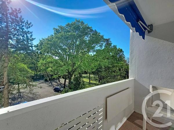 Appartement F5 à vendre  5 pièces - 107,55 m 2   MONTELIMAR  - 26