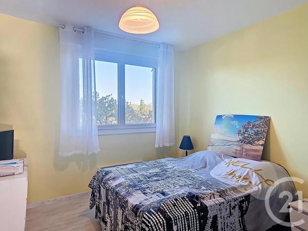 Appartement F5 à vendre  5 pièces - 107,55 m 2   MONTELIMAR  - 26