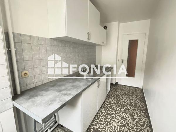 Location Appartement 2 pièces 45.7 m² - 57 RUE DES CEVENNES Paris 75015