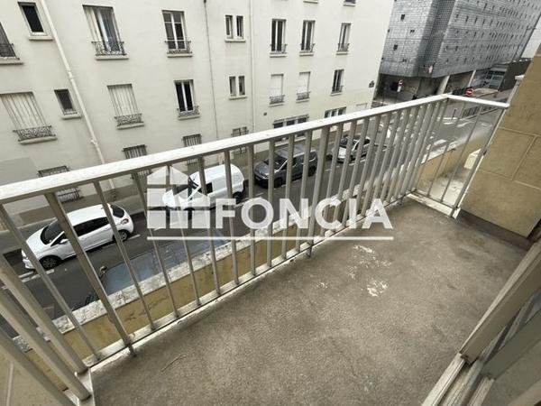 Location Appartement 2 pièces 45.7 m² - 57 RUE DES CEVENNES Paris 75015