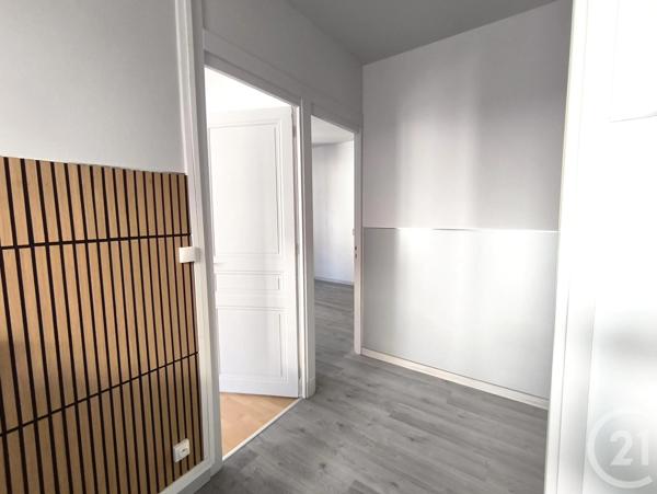 Appartement T2 à vendre  2 pièces - 49,75 m 2   ALLEVARD  - 38