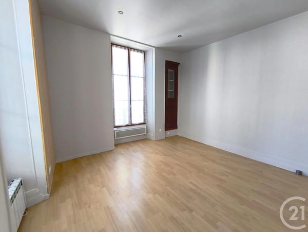 Appartement T2 à vendre  2 pièces - 49,75 m 2   ALLEVARD  - 38