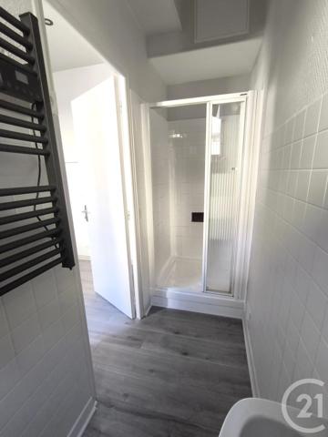 Appartement T2 à vendre  2 pièces - 49,75 m 2   ALLEVARD  - 38