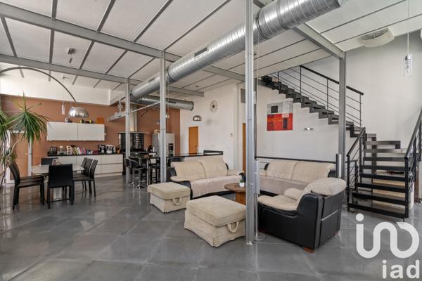 Maison à vendre 5 pièces 223 m² Lyon 8