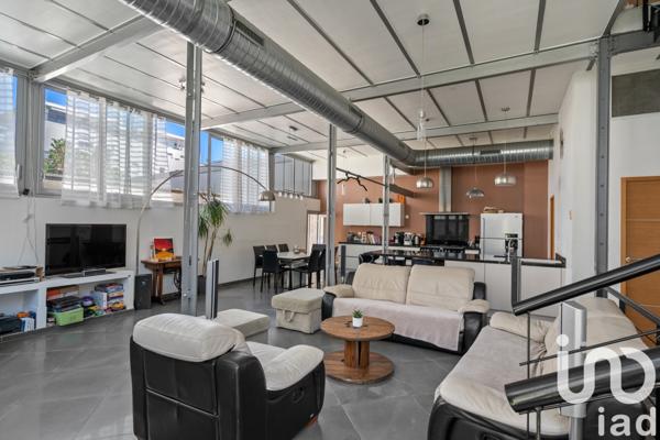 Maison à vendre 5 pièces 223 m² Lyon 8