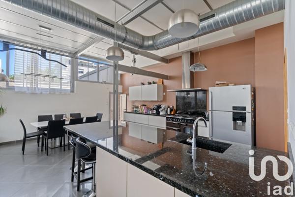 Maison à vendre 5 pièces 223 m² Lyon 8