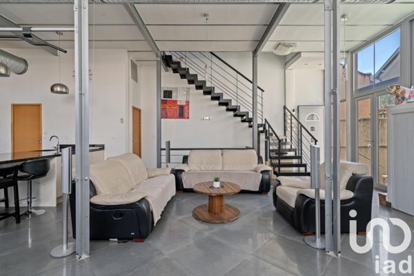 Maison à vendre 5 pièces 223 m² Lyon 8
