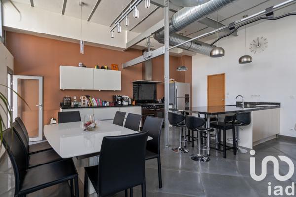 Maison à vendre 5 pièces 223 m² Lyon 8