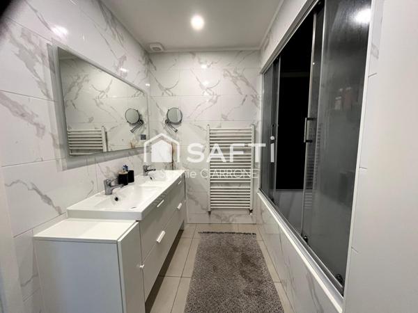 TRÈS JOLI APPARTEMENT RÉNOVÉ 85M2 AVEC UNE BELLE TERRASSE COSY DE 21M2 + DÈPENDANCE