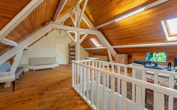 Maison à vendre    6 pièces •  Parentis-en-Born