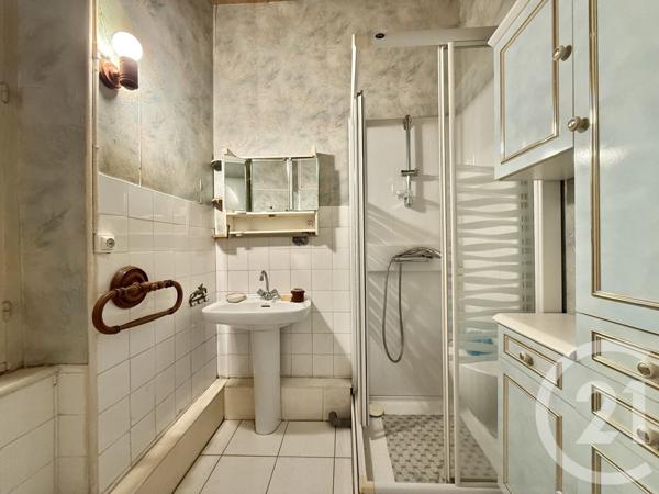 Maison à vendre  8 pièces - 135 m2 YZEURE - 03