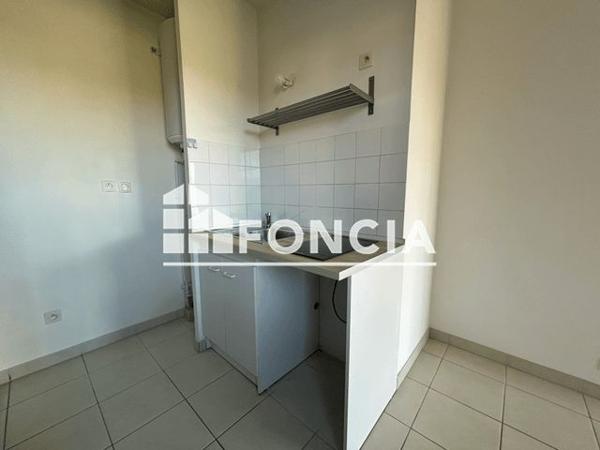 Location Studio 32.8 m² - 33 AVENUE DU LUXEMBOURG Cavaillon 84300