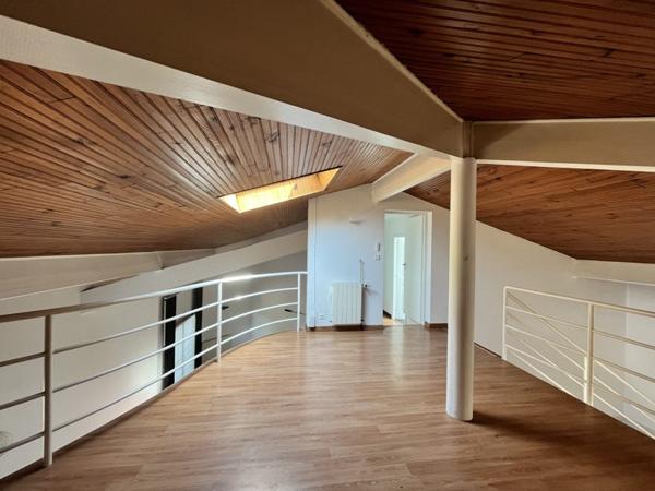 Maison 628 200 € Seilh 6 p 196 m² DPE D