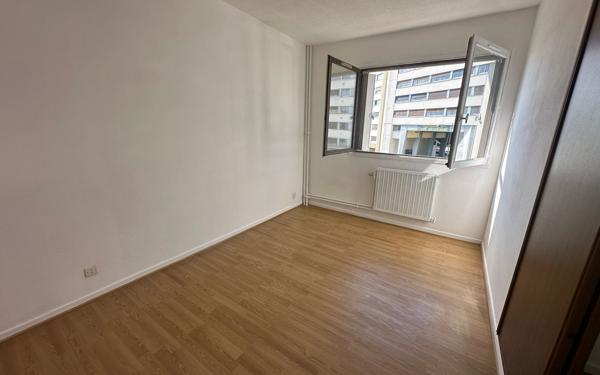 Appartement à vendre    4 pièces • 98,07 m2 Saint-Dizier