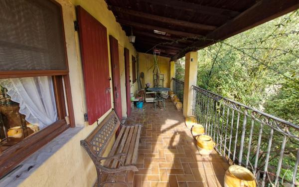 Maison à vendre    7 pièces •  Villeneuve-lès-Avignon