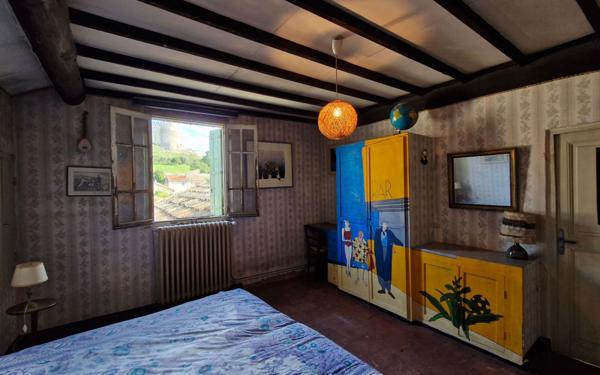 Maison à vendre    7 pièces •  Villeneuve-lès-Avignon