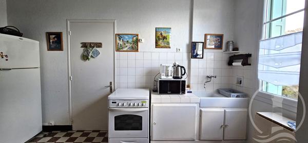 MAISON À ÉTAGE AVEC VUE MER IMPRENABLE