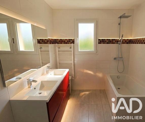 Maison à vendre 8 pièces 183 m² La Ferté-Saint-Aubin