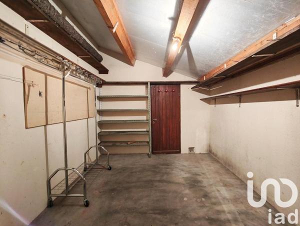 Maison traditionnelle 6 pièces de 127 m² à Carmaux (81400)