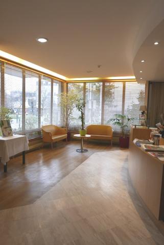 Suresnes (92150) JARDINS D'ARCADIE SURESNES RESIDENCE SERVICES SENIORS