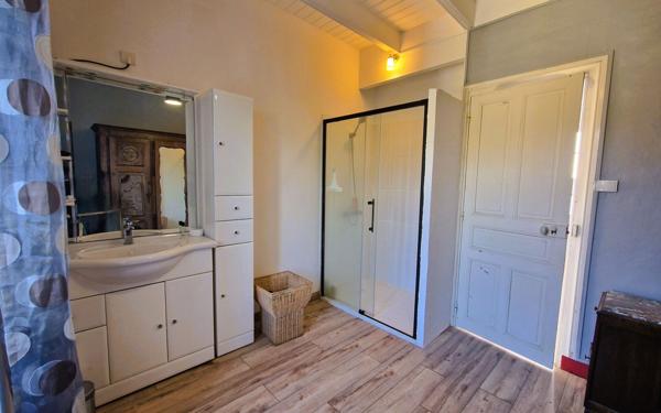 Maison à vendre    5 pièces • 120 m2 Plouhinec