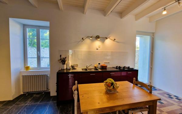 Maison à vendre    5 pièces • 120 m2 Plouhinec