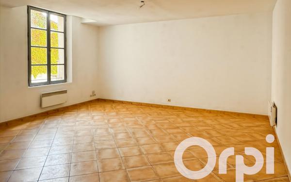 Appartement à vendre    3 pièces •  Tarascon