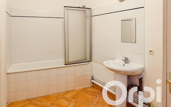 Appartement à vendre    3 pièces •  Tarascon