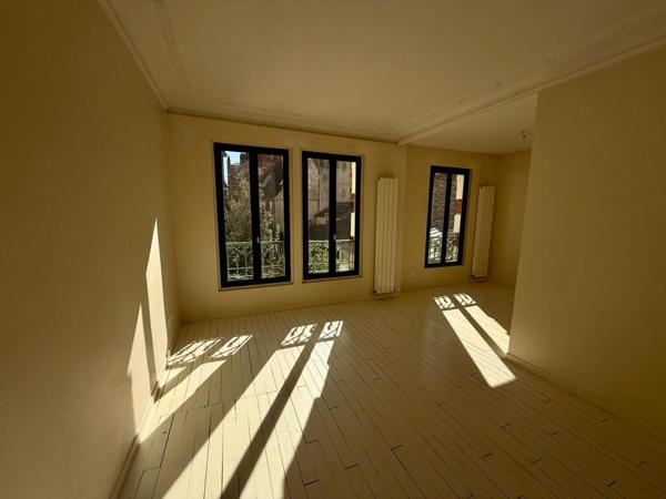 Location Locaux Biens Immobiliers 296 75005 Paris 870848