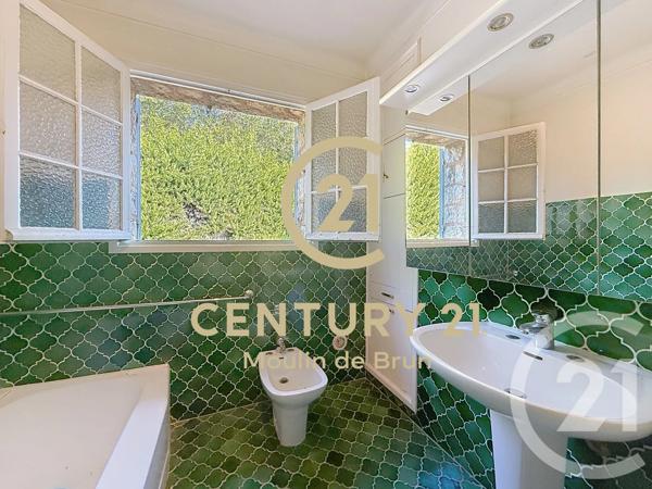 Maison à vendre  6 pièces - 150,90 m 2   GRASSE  - 06