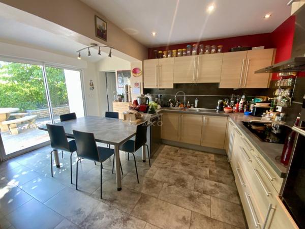 Gard (30) - Manduel - Maison individuelle T6 sur parcelle 848M2