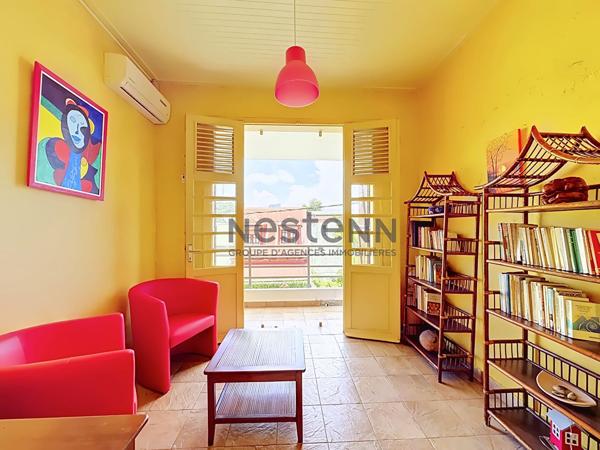 À VENDRE UN IMMEUBLE SUR 3 NIVEAUX À POINTE-À-PITRE