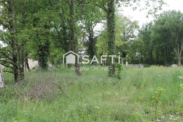 Terrain constructible de 1220m2 plat