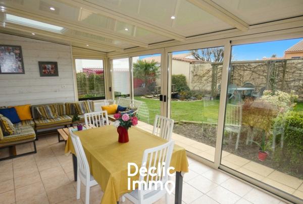 Vente maison individuelle Le poire sur vie, 127m² 6 pièces 275 600€ avec garage