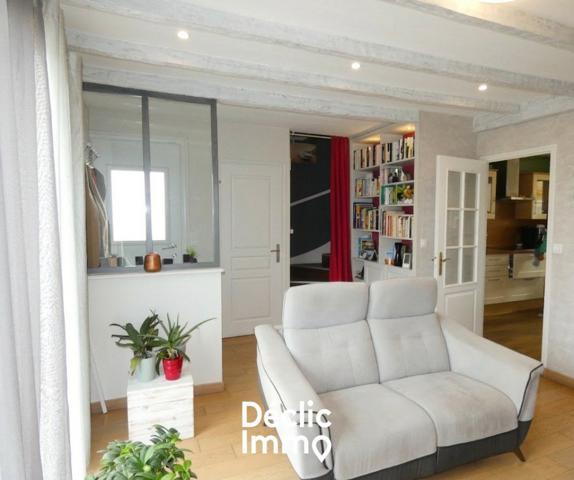 Vente maison individuelle Le poire sur vie, 127m² 6 pièces 275 600€ avec garage