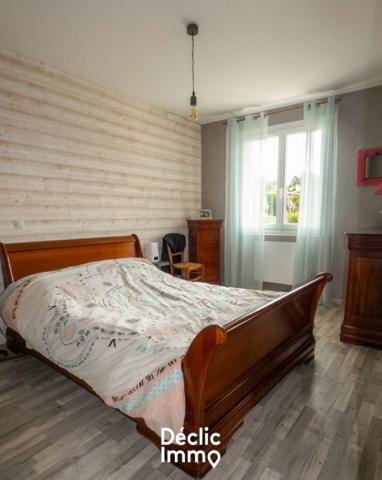 Vente maison individuelle Le poire sur vie, 127m² 6 pièces 275 600€ avec garage