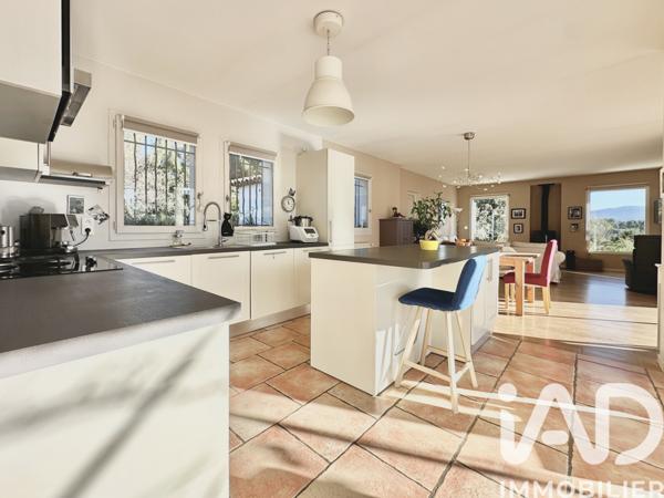 Maison à vendre 5 pièces 133 m² La Cadière-d'Azur
