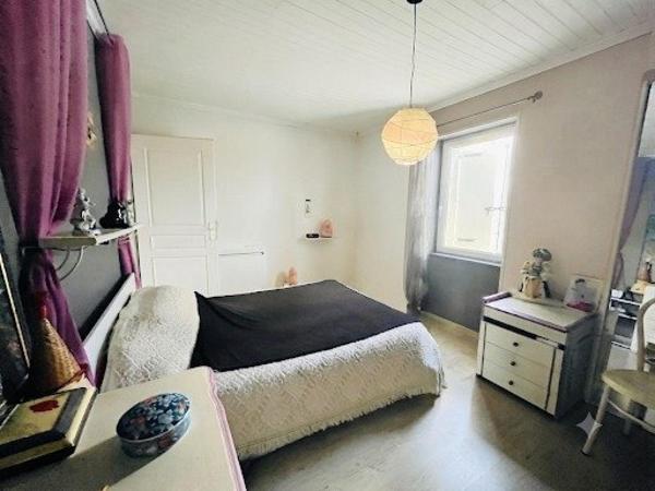 MAISON PLEIN DE CHARME 120m² JARDIN, GARAGE, STUDIO, DEPENDANCE,