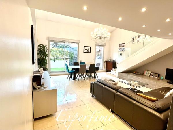 Marseille (13009) - Duplex +105m2 -