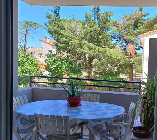Magnifique T3 79m² au coeur de Canet village, jolie terrasse