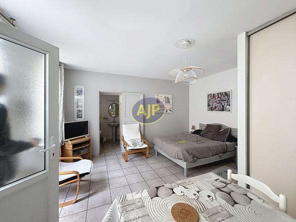 Vente immeuble Rochefort : 295 540 € - AJP Immobilier Rochefort