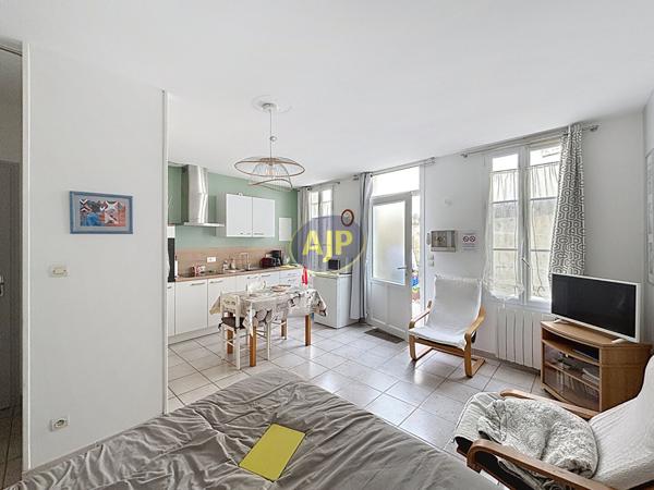 Vente immeuble Rochefort : 295 540 € - AJP Immobilier Rochefort