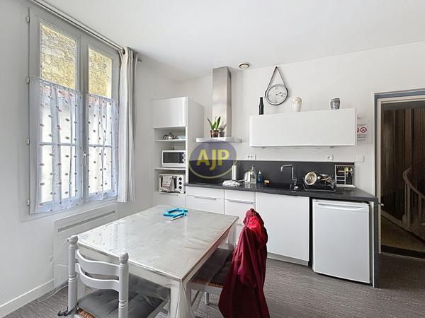 Vente immeuble Rochefort : 295 540 € - AJP Immobilier Rochefort