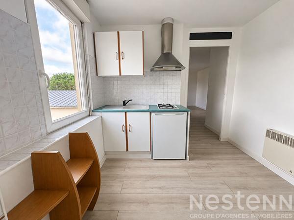 À LOUER  - Studio meublé 30m² en plein centre-ville d'Auray